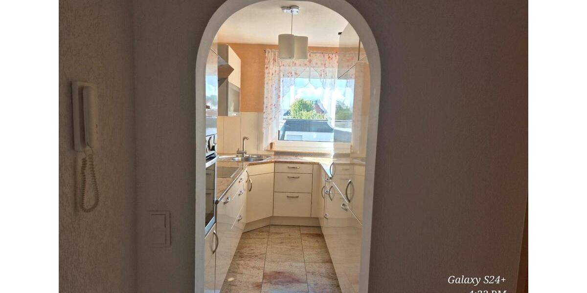 Etagenwohnung Freiberg am Neckar - 4.5 Zimmer, 94 m&sup2;, 350.000&euro; | Angebot:26817820