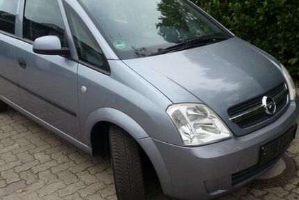 Opel Meriva 124.000 km 2.590 € Quickborn 25451