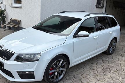 Skoda Octavia 135.557 km 15.800 € Wolfertschwenden 87787