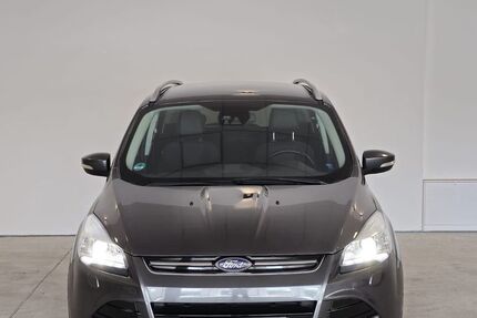 Ford Kuga 56.500 km 13.690 € Aalen 73430