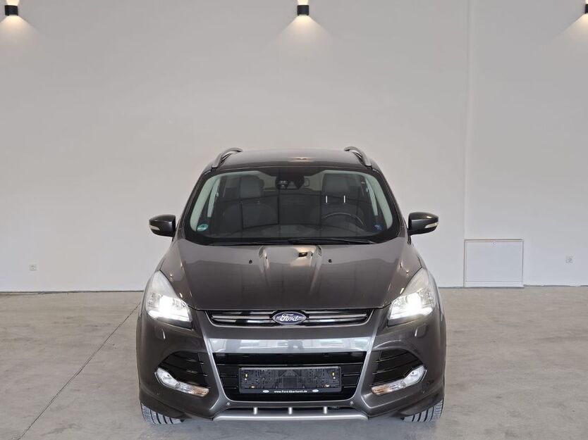 Ford Kuga 56.500 km 13.690 € Aalen 73430