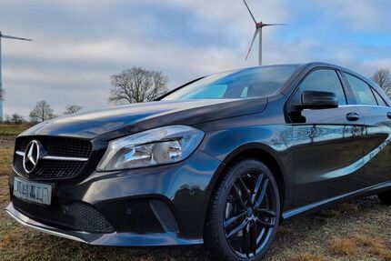 Mercedes-Benz A 180 136.000 km 12.500 &euro; Großefehn 26629