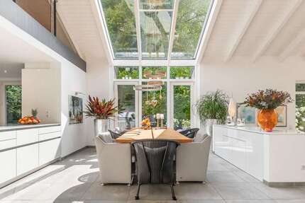 Haus Ratzeburg - 4 Zimmer, 305 m&sup2;, 1.290.000&euro; | Angebot:25458683