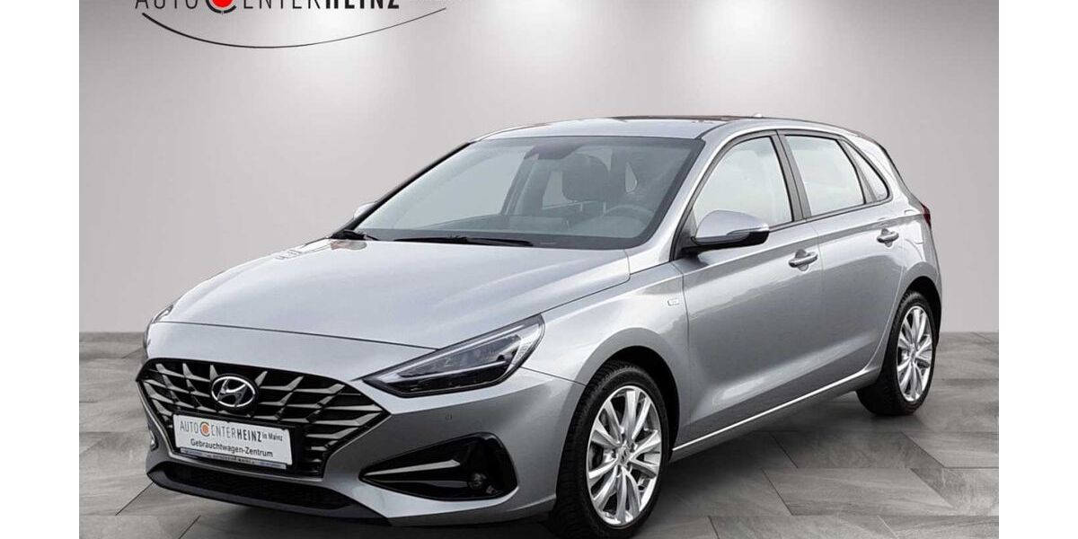 Hyundai i30 33.369 km 16.900 &euro; Mainz 55120
