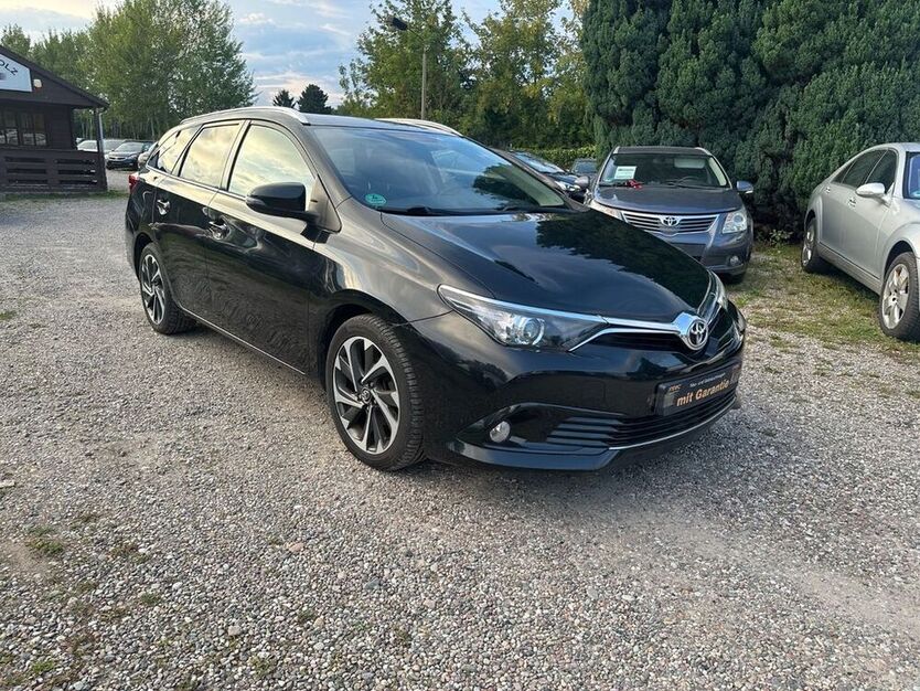 Auris