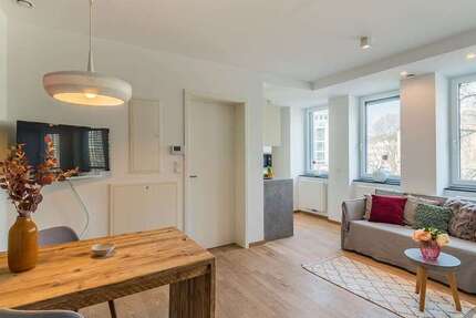 Zimmer Frankfurt Westend Süd - 1 Zimmer, 1.550&euro; | Angebot:27731524