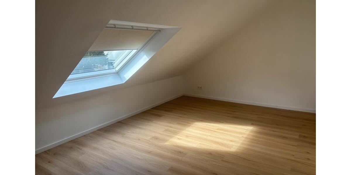 Einfamilienhaus Schloß Holte-Stukenbrock Stukenbrock - 5 Zimmer, 125 m&sup2;, 1.500&euro; | Angebot:26302187