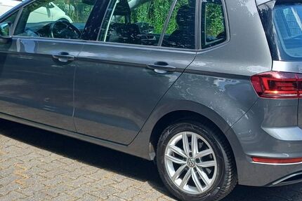 VW Golf Sportsvan 83.000 km 16.900 &euro; Fußgönheim 67136