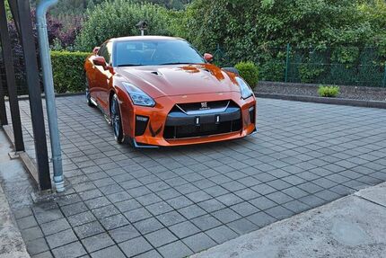 Nissan GT-R 12.000 km 129.999 &euro; Horbach 66851