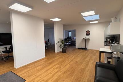 Gewerbeobjekt Ludwigsburg Eglosheim - 2.050&euro; | Angebot:26677850