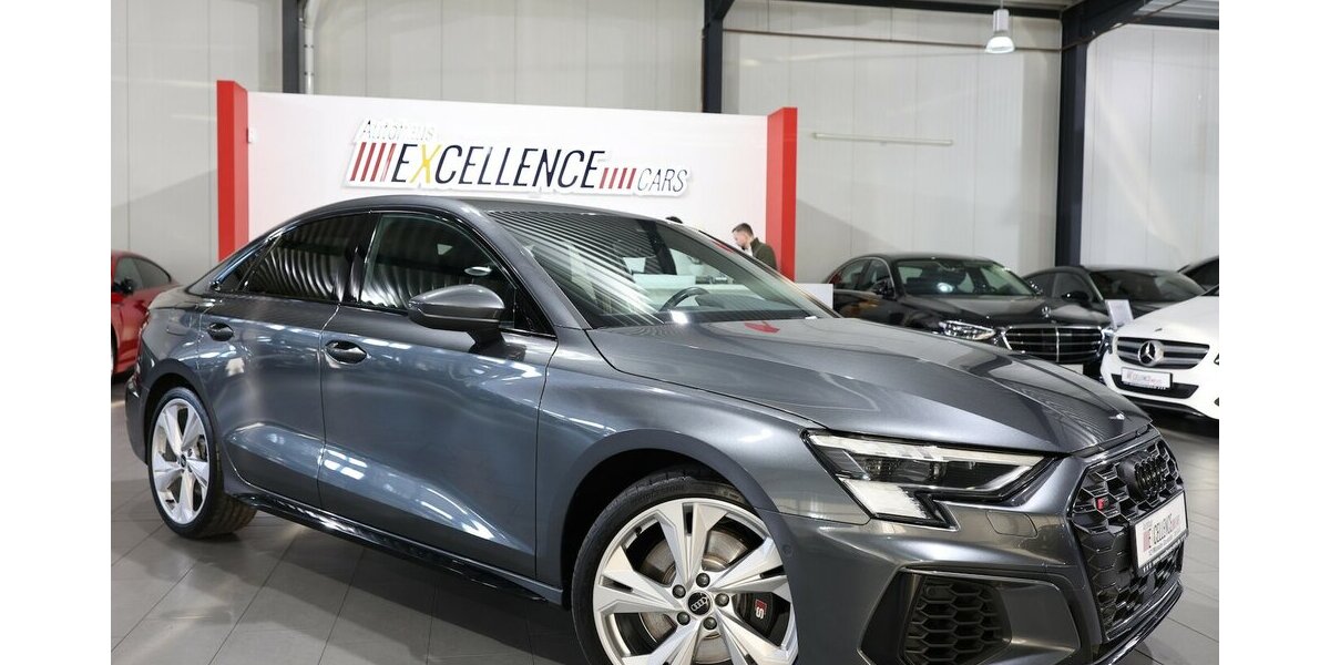 Audi S3 LIMOUSINE 2.0 TFSI QUATTRO S-LINE BLACK PLUS 36.000 km 38.444 &euro; Hamm 59077