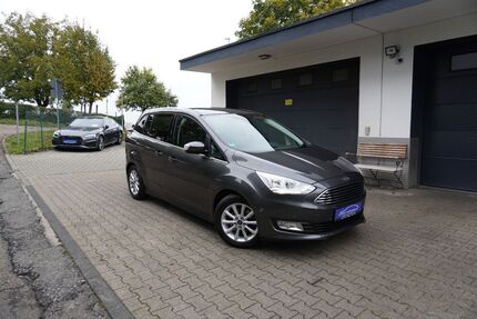 Ford Grand C-Max 150.000 km 10.999 € Owen 73277