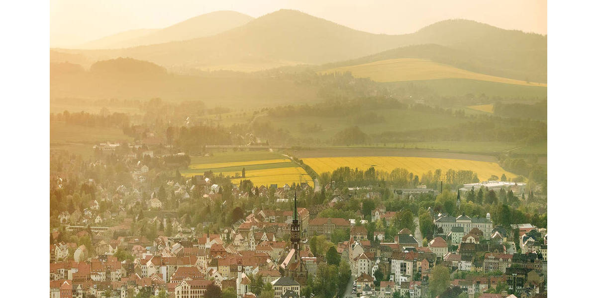 Zimmer Löbau Altlöbau - 2 Zimmer, 76 m&sup2;, 456&euro; | Angebot:26319645