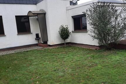 Schöne Single-Wohnung im Grünen zimmer