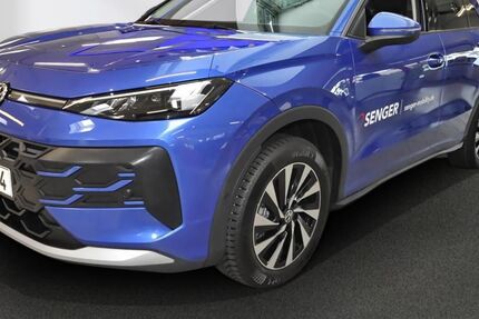 VW T-Roc 2.000 km 29.490 &euro; Bad Oldesloe 23843