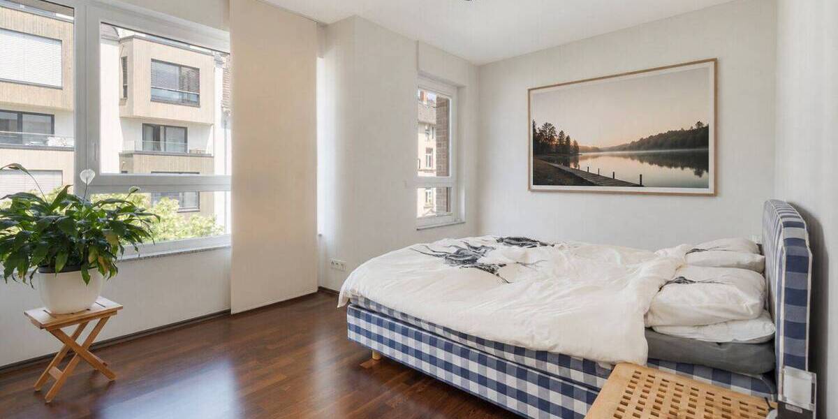 Etagenwohnung Frankfurt am Main Ostend - 4 Zimmer, 146 m&sup2;, 1.249.000&euro; | Angebot:26796161