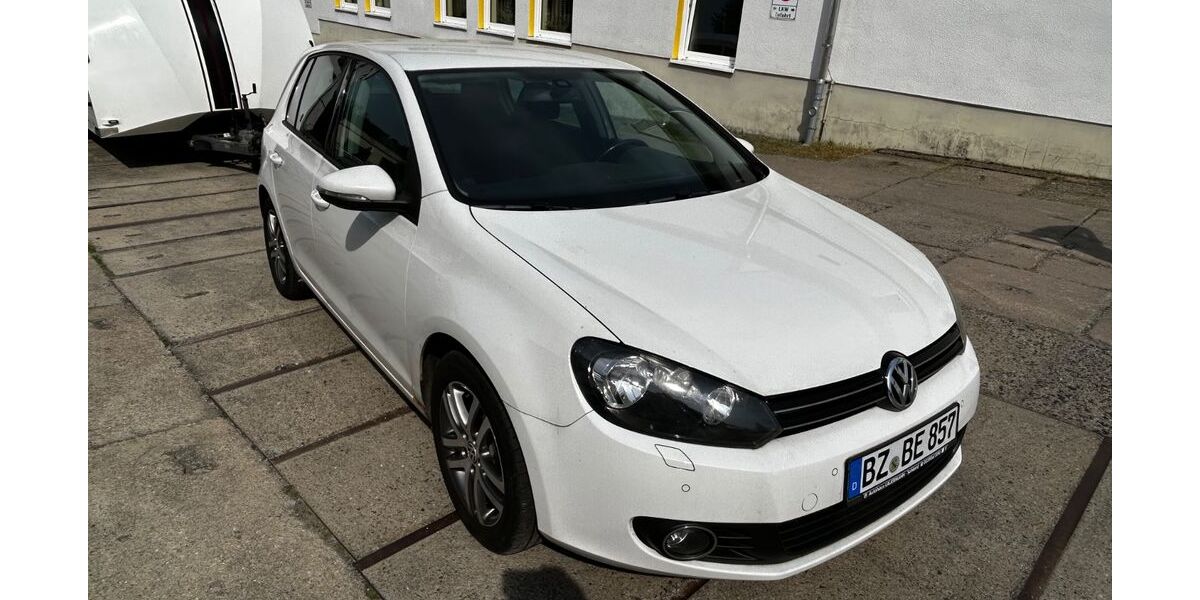 VW Golf 178.000 km 1.890 &euro; Schirgiswalde - Kirschau 02681