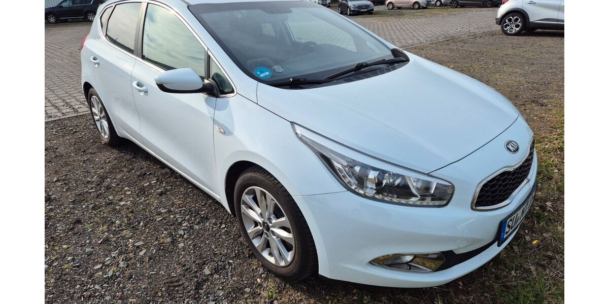 Kia ceed / Ceed 167.000 km 7.250 &euro; Niederkassel 53859
