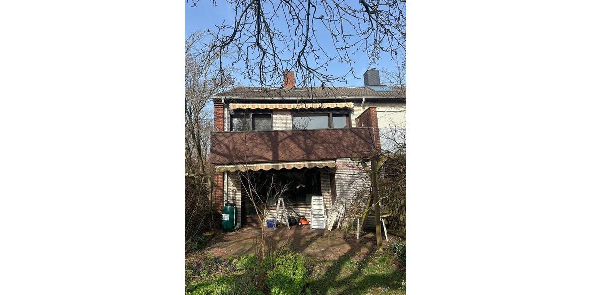 Reihenhaus Ganderkesee - 4 Zimmer, 140 m&sup2;, 320.000&euro; | Angebot:25993040