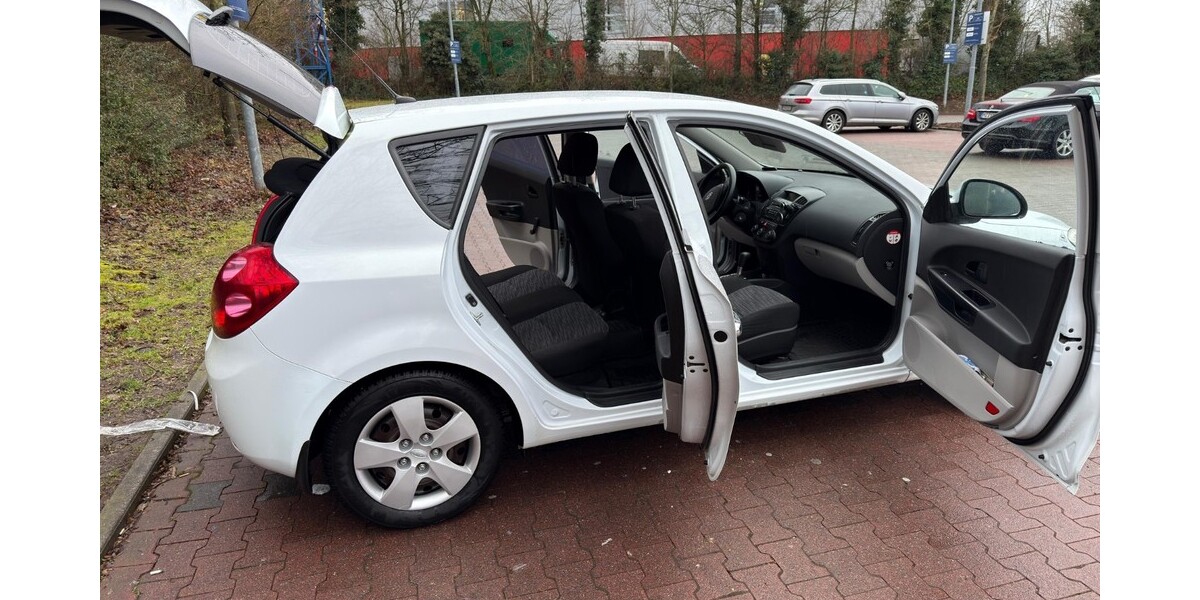 Kia Ceed 131.850 km 3.500 &euro; Mainz 55116