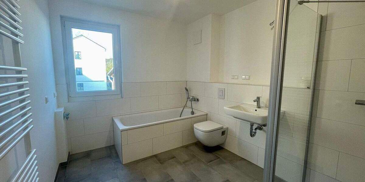 Etagenwohnung Blankenfelde-Mahlow Dahlewitz - 3 Zimmer, 83 m&sup2;, 1.580&euro; | Angebot:25398060