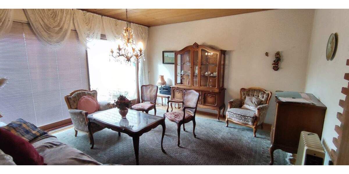 Doppelhaushälfte Herten Stadtmitte - 5 Zimmer, 111 m&sup2;, 275.000&euro; | Angebot:24029121