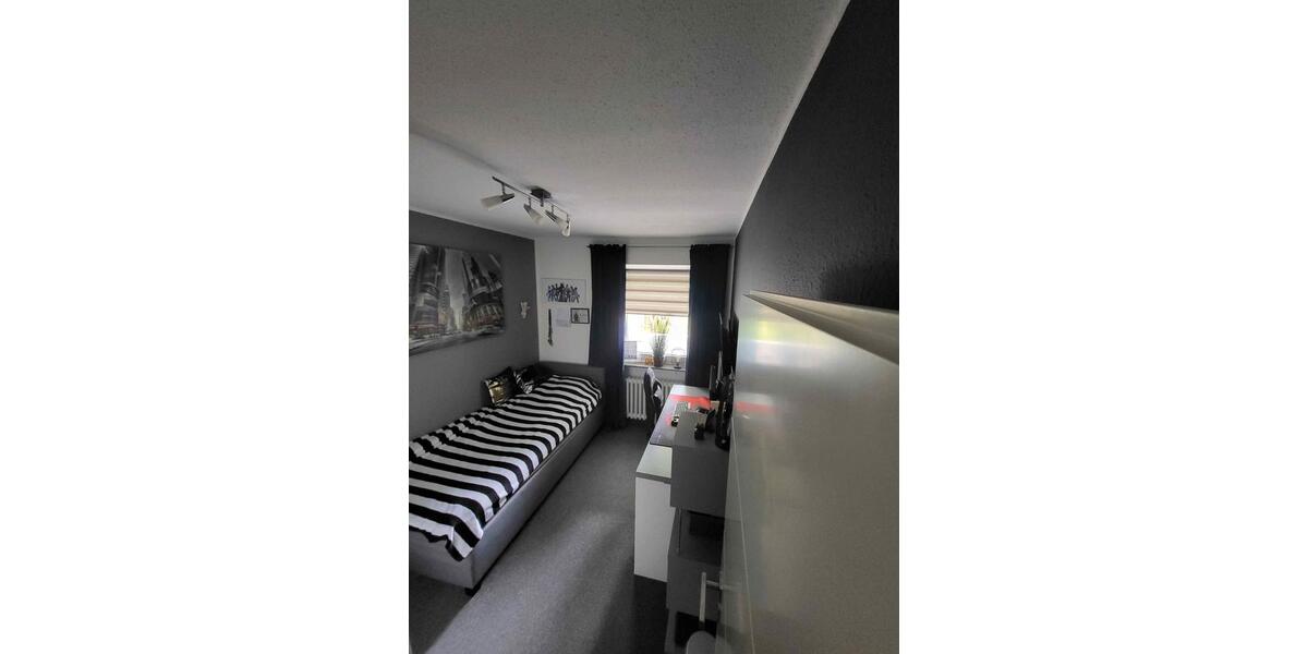 Erdgeschoßwohnung Meßstetten - 4.5 Zimmer, 84 m&sup2;, 220.000&euro; | Angebot:26517361
