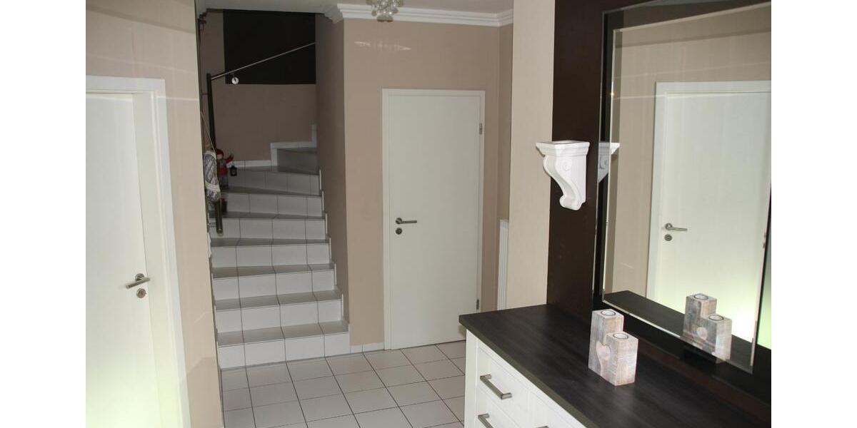 Doppelhaushälfte Bad Rothenfelde - 1 Zimmer, 132 m&sup2;, 430.000&euro; | Angebot:26840797
