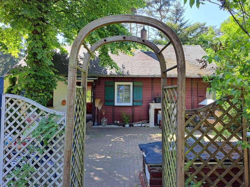 Haus zum Kaufen in Borkheide 269.000 € 65 m²