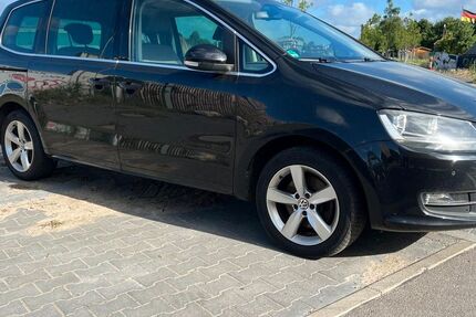 VW Sharan 393.300 km 5.500 &euro; Berlin 12057