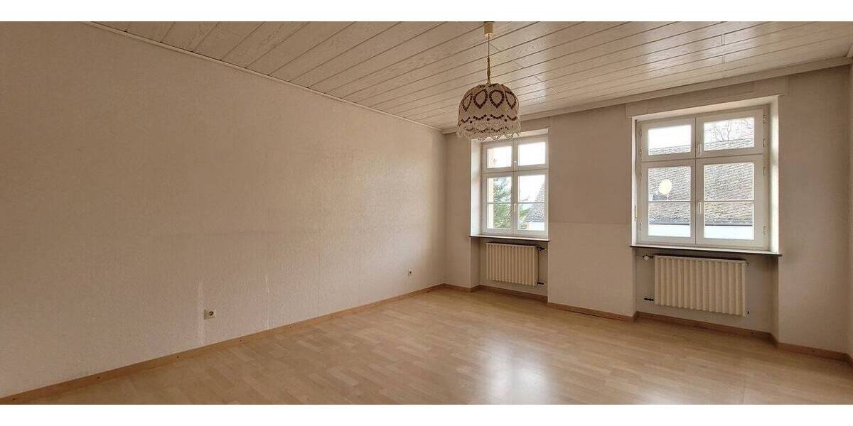 Reihenendhaus Irsch - 5 Zimmer, 160 m&sup2;, 275.000&euro; | Angebot:25797471
