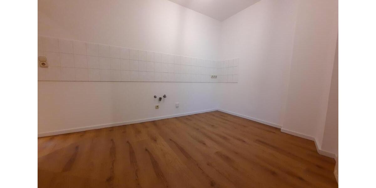 Einfamilienhaus Limbach-Oberfrohna Oberfrohna - 3 Zimmer, 77 m&sup2;, 480&euro; | Angebot:26250266