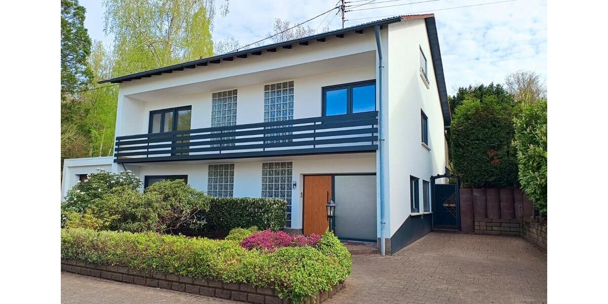 Mehrfamilienhaus, Wohnhaus Schwalbach - 4.5 Zimmer, 194 m&sup2;, 1.450&euro; | Angebot:26587800