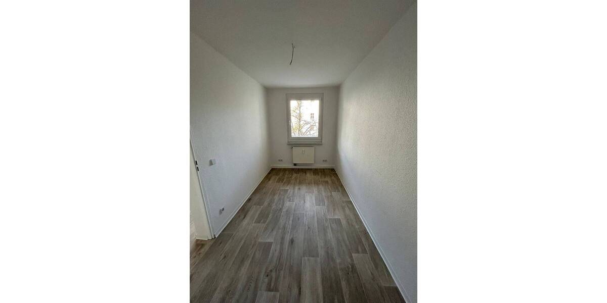 Etagenwohnung Chemnitz Sonnenberg - 4 Zimmer, 72 m&sup2;, 385&euro; | Angebot:26797586