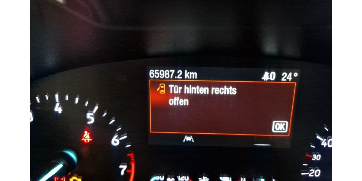 Ford Focus 65.987 km 18.000 &euro; Köln 50667