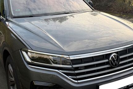 VW Touareg 52.300 km 43.900 &euro; Braunschweig 38116