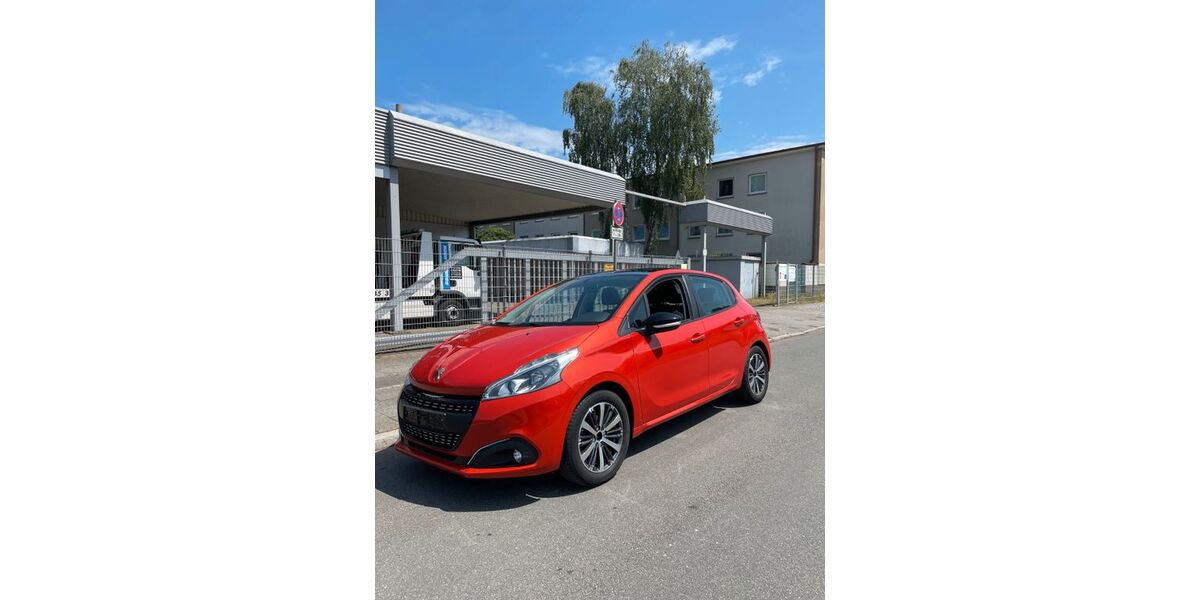 Peugeot 208 62.000 km 8.299 &euro; Bremen 28197