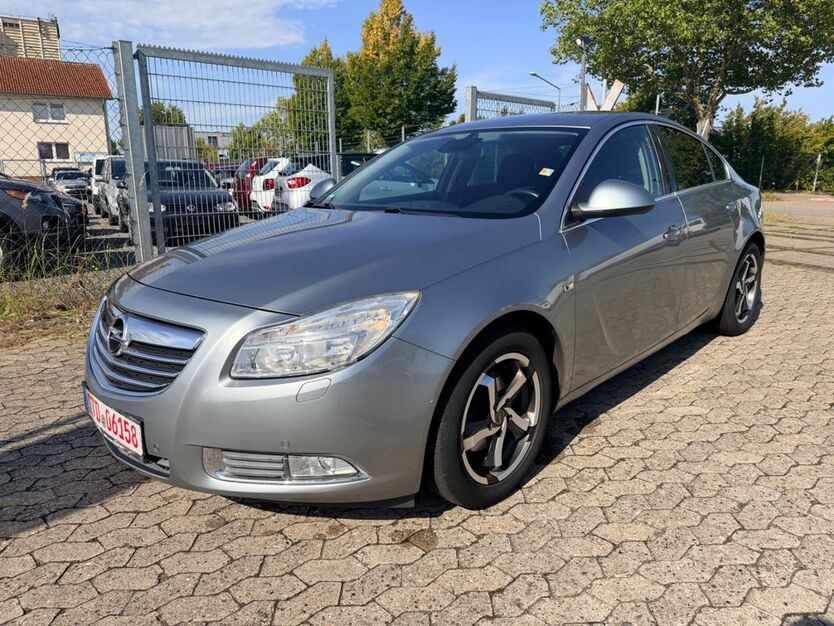 Opel Insignia 119.000 km 6.650 € Buxtehude 21614