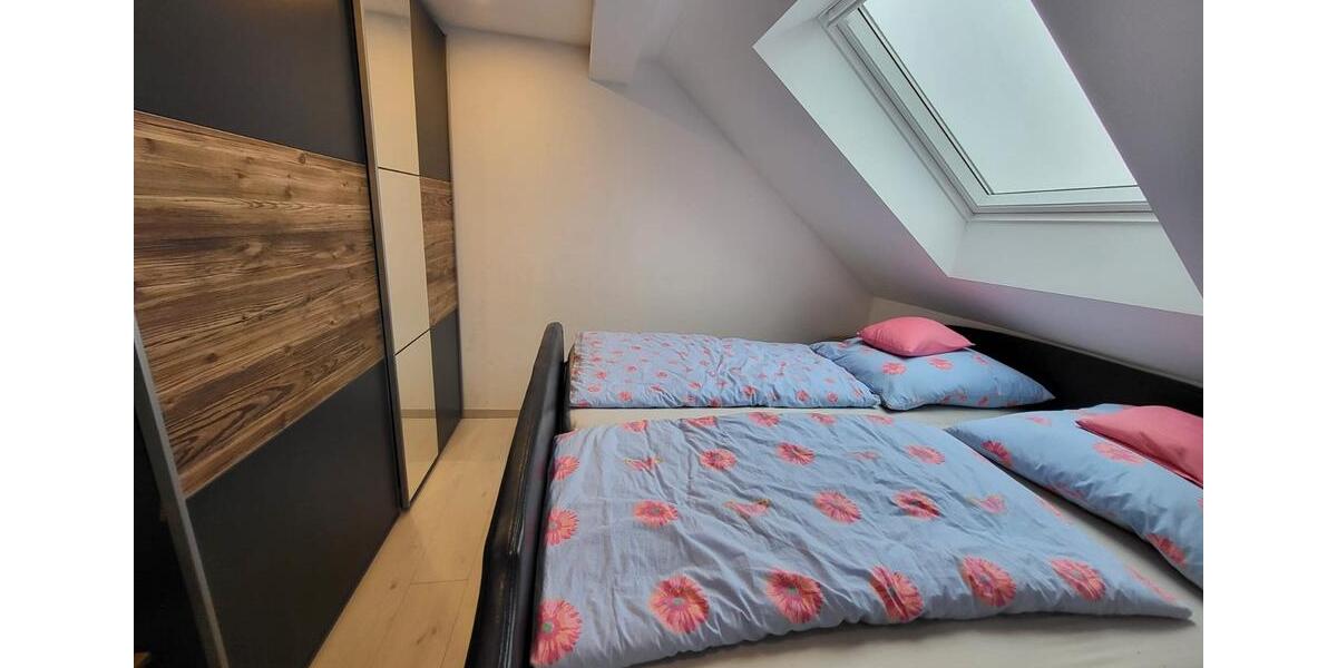 Mehrfamilienhaus, Wohnhaus Teunz - 9 Zimmer, 300 m&sup2;, 520.000&euro; | Angebot:27226370