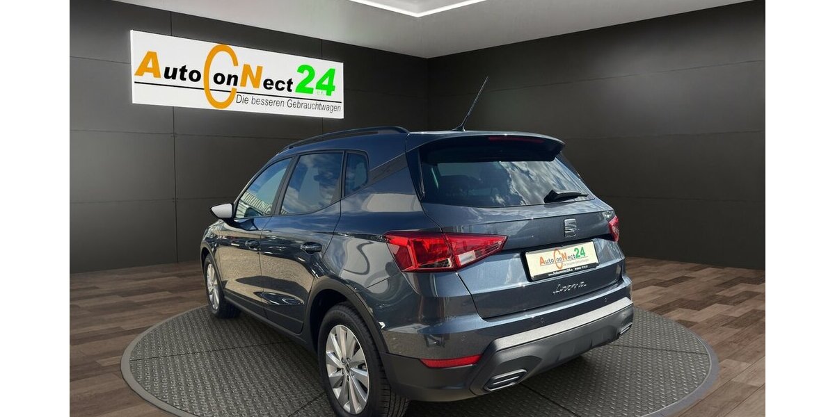 Seat Arona Style *DSG/Navi/LED/PDC/Tempomat/Alu* 4.372 km 20.990 &euro; Bamberg 96052