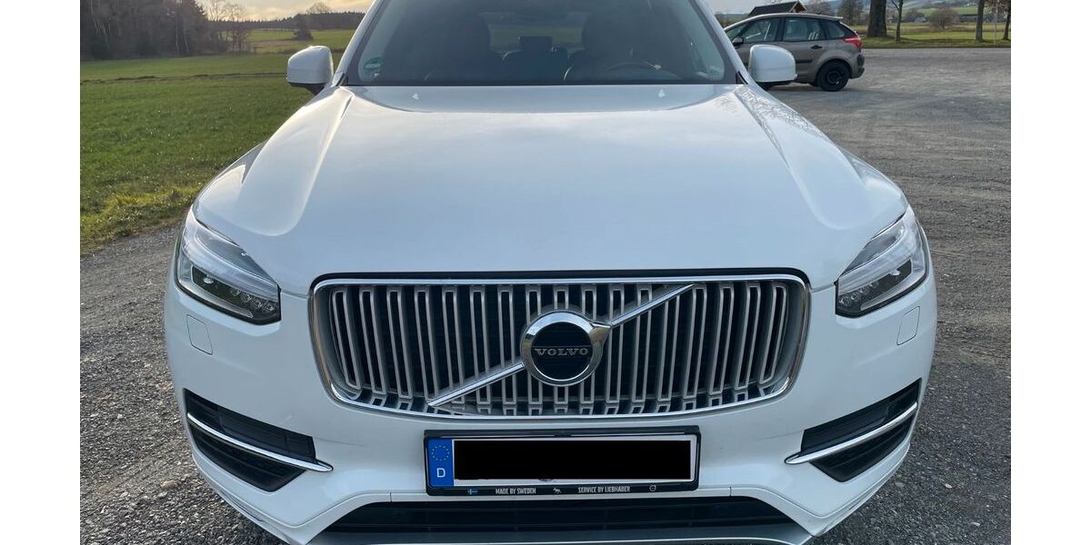 Volvo XC90 179.000 km 24.800 € Zwönitz 08297