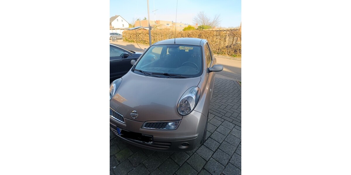 Nissan Micra 85.600 km 2.800 &euro; Minden 32423