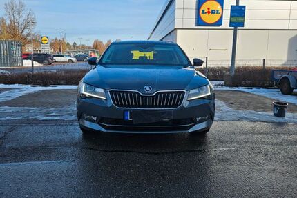 Skoda Superb 110.000 km 19.299 &euro; Hüfingen 78183