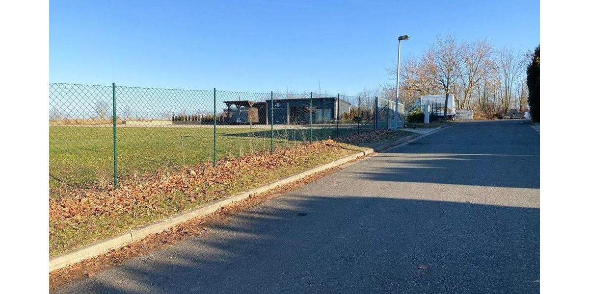 Grundstück Ilmtal-Weinstraße/OT Niederroßla Niederroßla - 125.000&euro; | Angebot:25769070