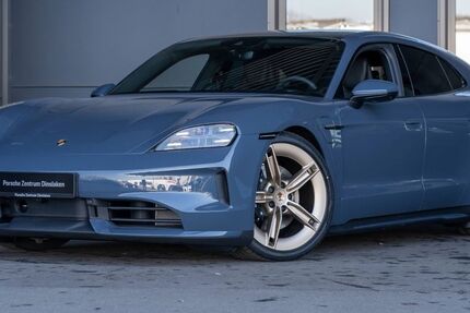 Porsche Taycan 9.999 km 110.900 &euro; Dinslaken 46535