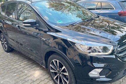 Ford Kuga 84.600 km 17.399 &euro; Ampfing 84539