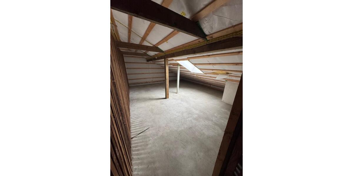 Helle DG-Wohnung mit Loggia in zentraler Lage von Bredstedt 2 zimmer