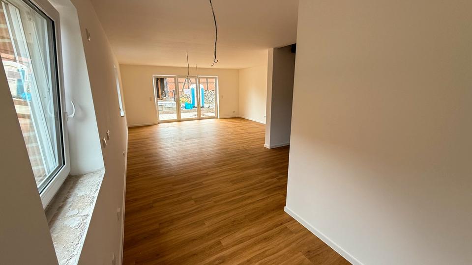 Reihenhaus Braunschweig Heidberg-Melverode - 6 Zimmer, 165 m&sup2;, 2.250&euro; | Angebot:26470338