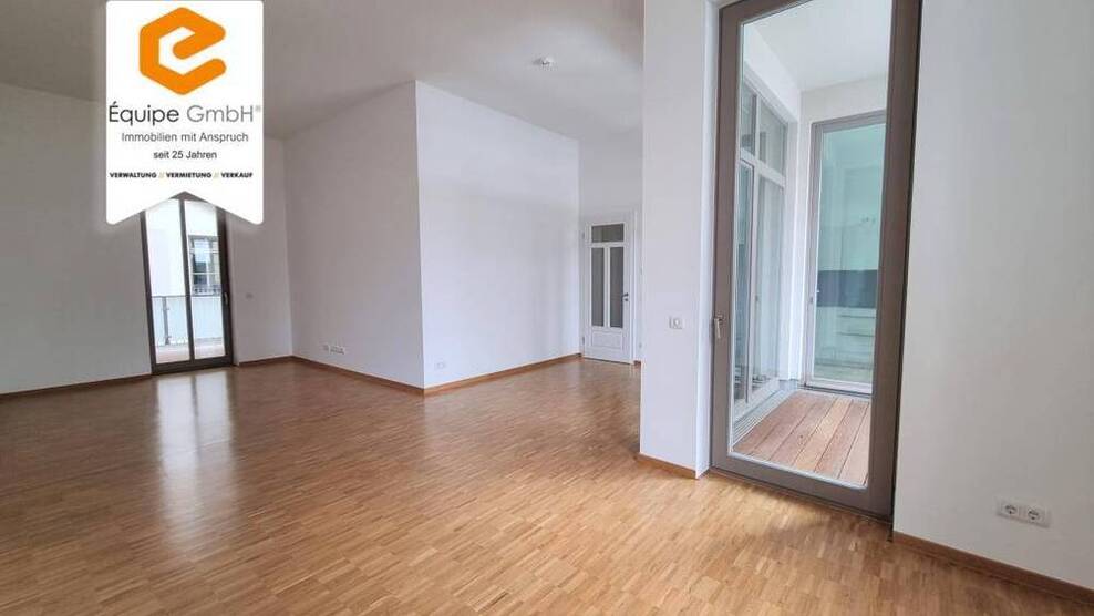 Die Innenstadt heißt Sie willkommen - modern Wohnen mit 2 Balkonen & Tageslichtbad!