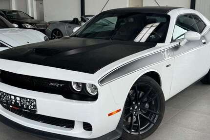 Dodge Challenger 23.433 km 39.990 &euro; Friedberg 86316